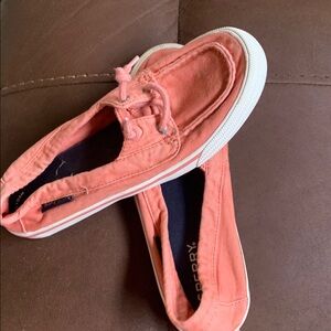 Sperry Top-Sider size 8